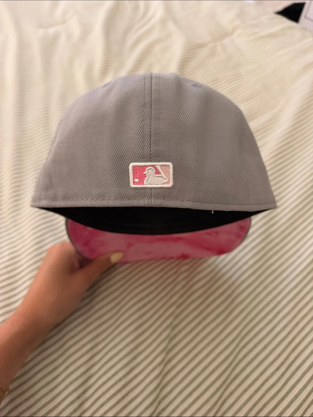 New Era gray pink